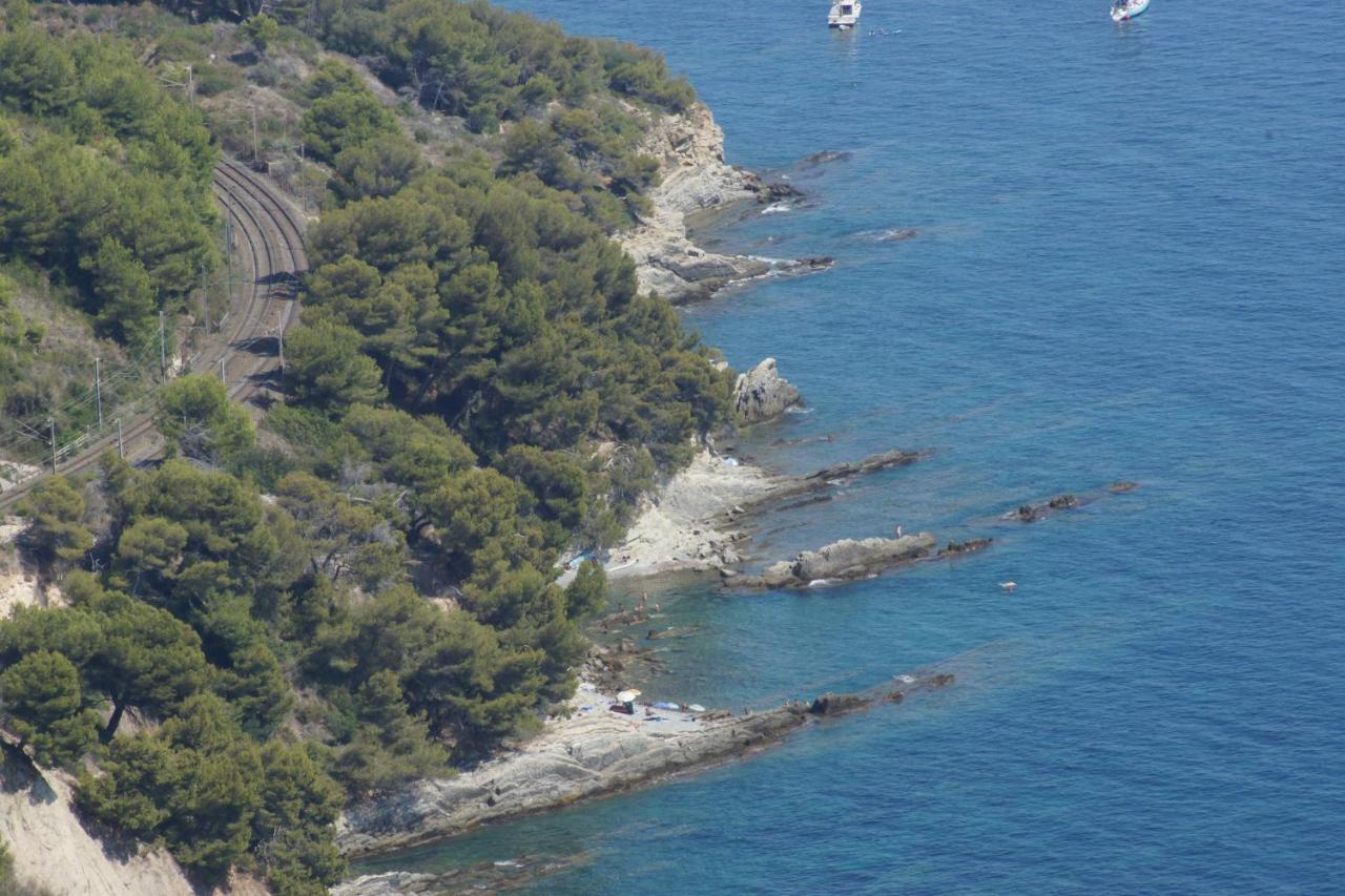 Appartamento Grimaldi sea view Ventimiglia Esterno foto